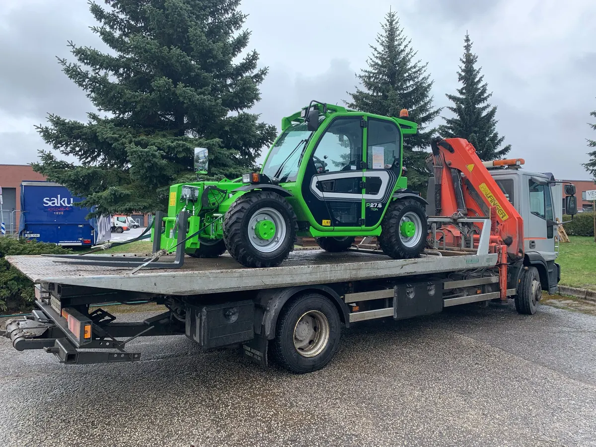 Avant laadur transport